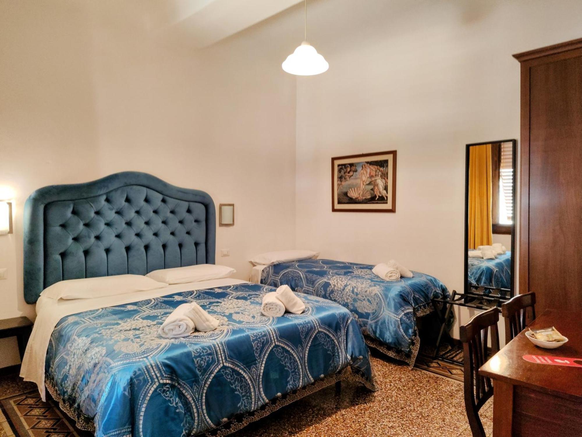 Residenza Martin Hotel Florence Room photo
